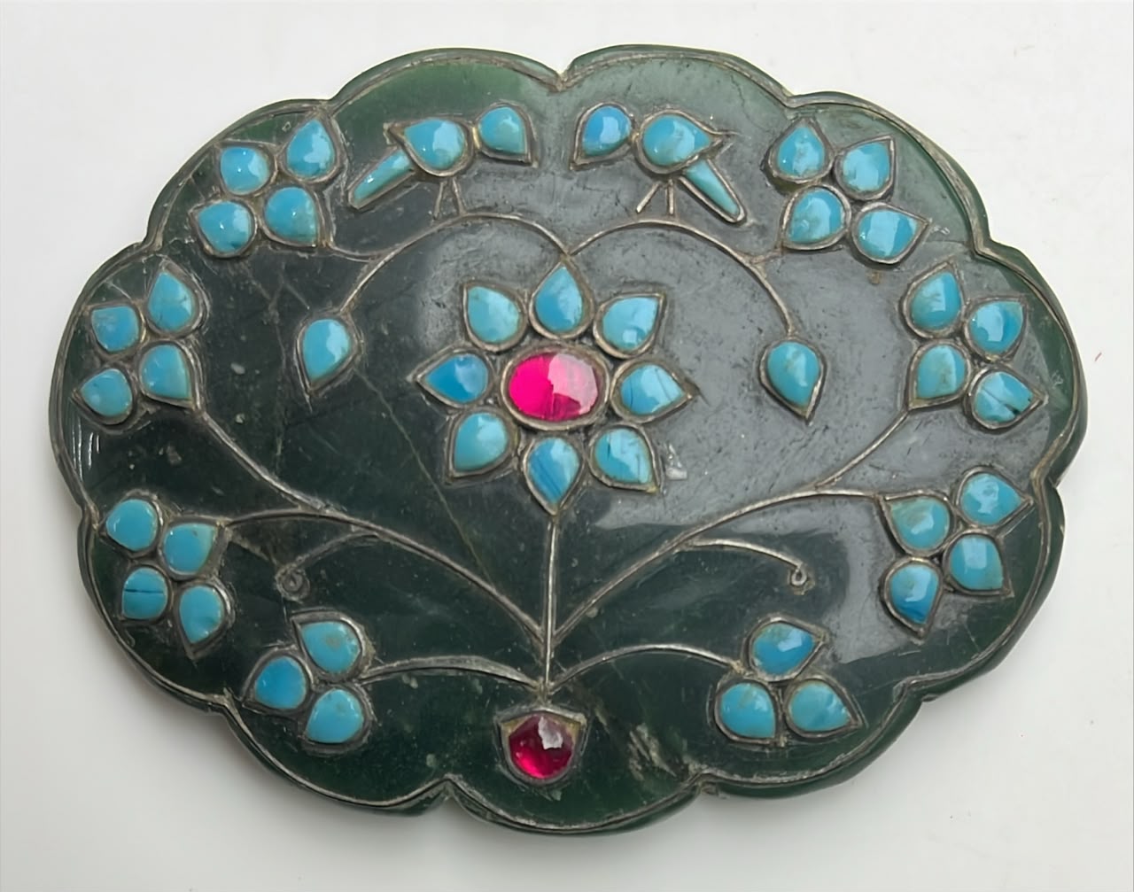Handmade mughal islamic jade stone studded pendant.